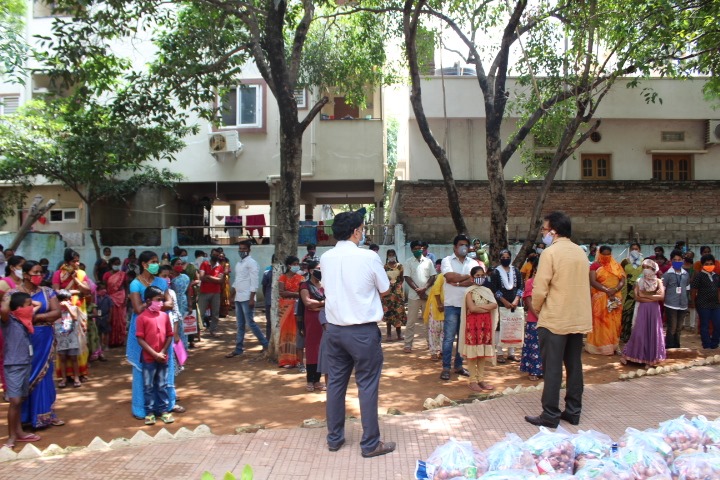 Qualcomm and CHORD distribute one month’s ration to the families of 100 girl children